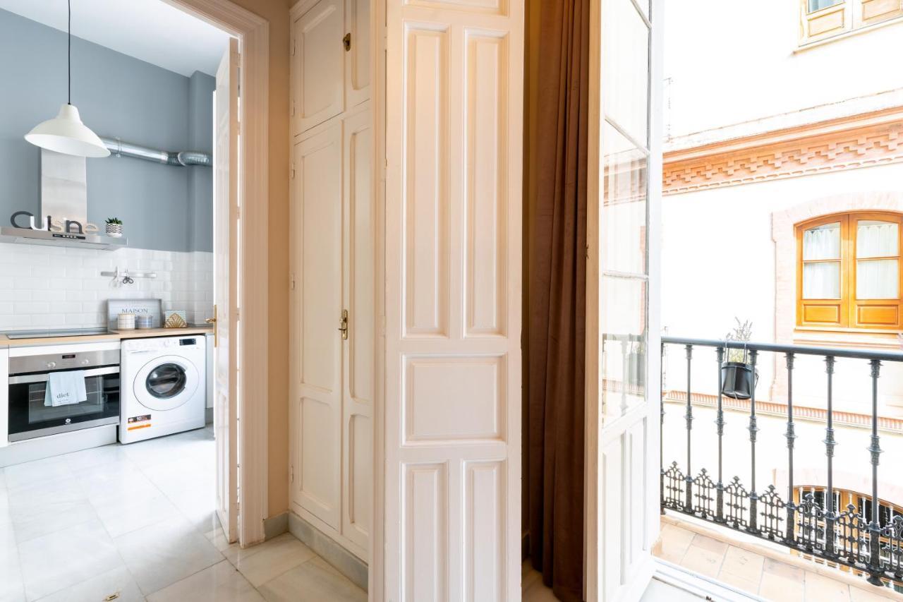 Centrico Con Magnificas Vistas Apartment Севиля Екстериор снимка